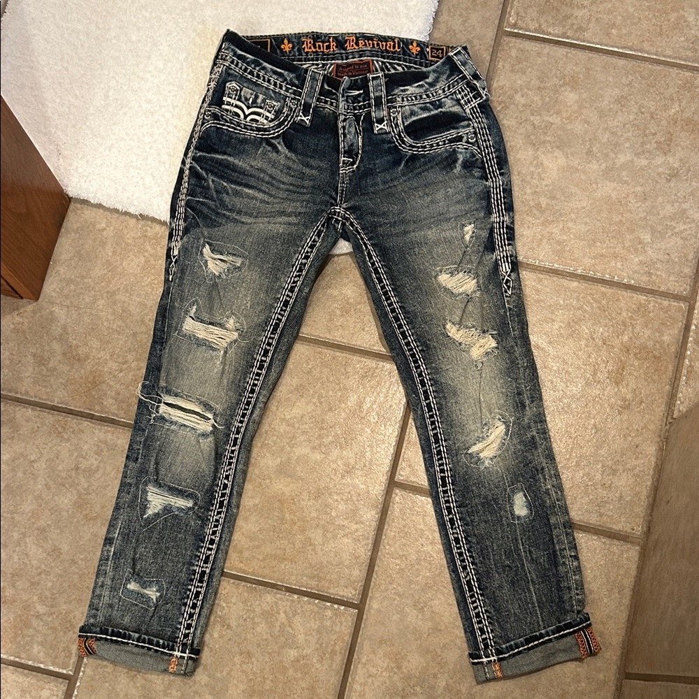 Rock Revival Cropped Jeans